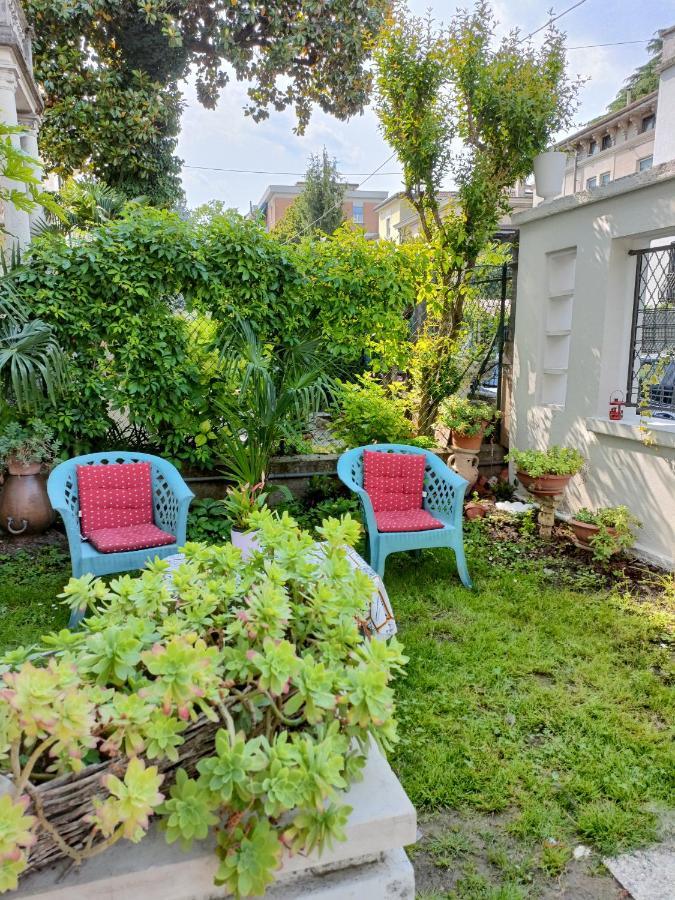 Chez Martha Bed & Breakfast Verona Ngoại thất bức ảnh